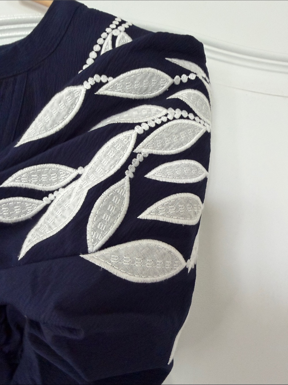 Navy Embroidered Puff Sleeve Top - Picture 3 of 4